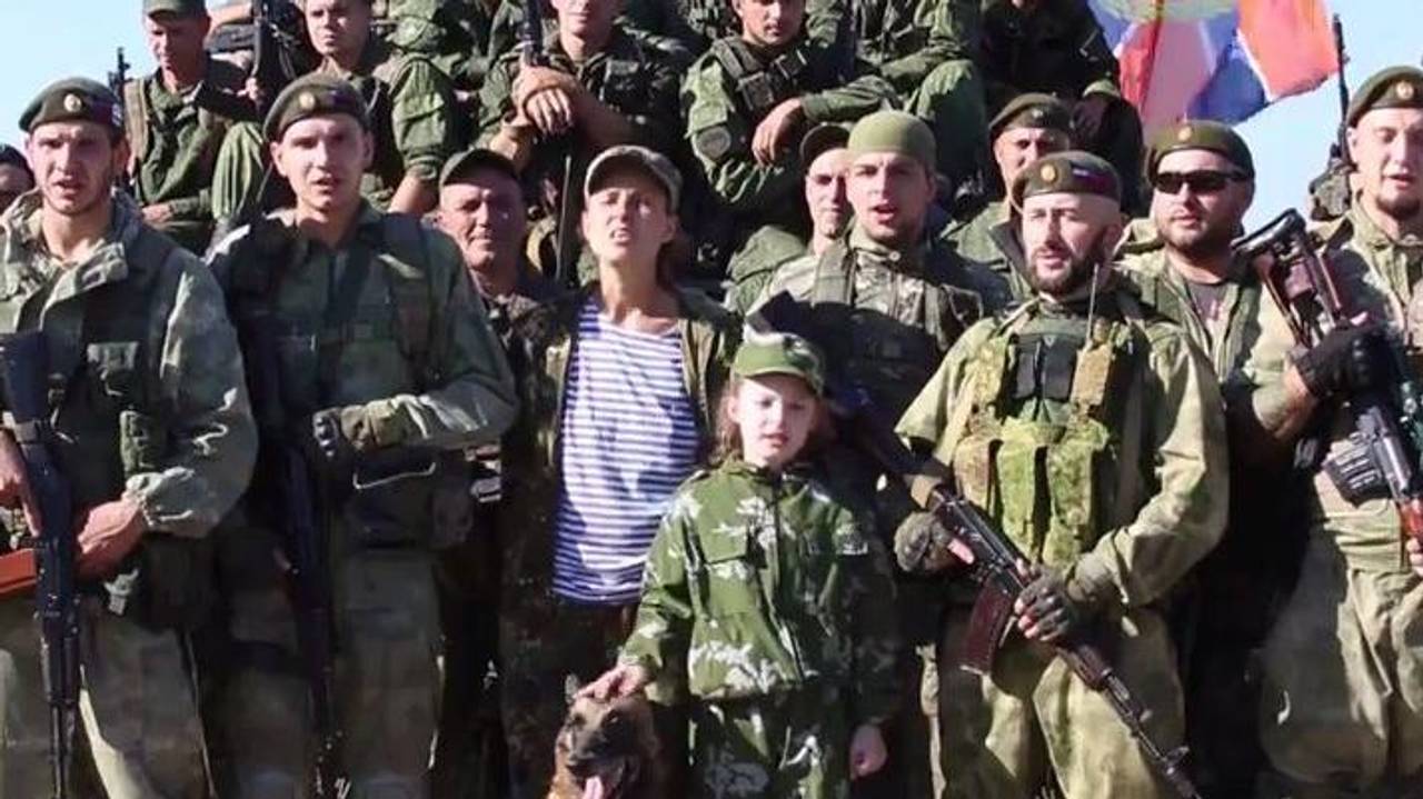 Відома любителька бойовиків на Донбасі порівняла Україну та Росію