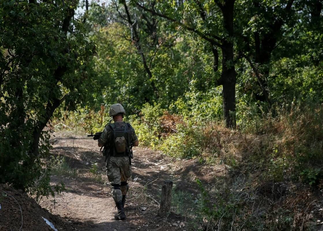 Військовий, який вісім місяців ухилявся від служби, схилив суд на свій бік