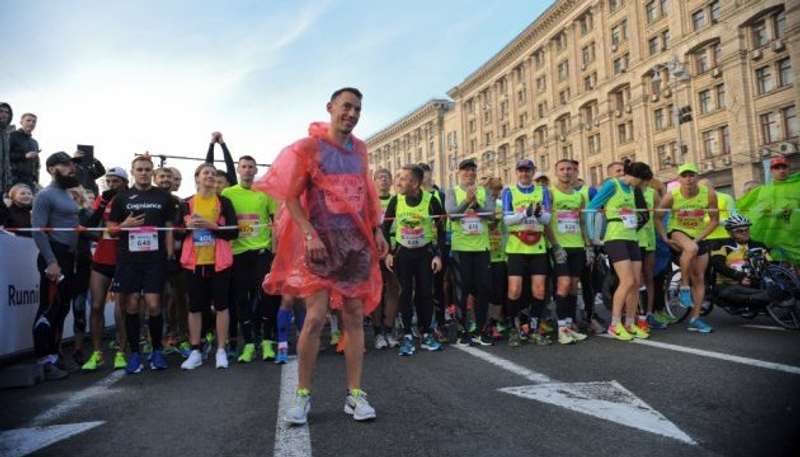 Міжнародний марафон у Києві: список вулиць, які сьогодні перекриють