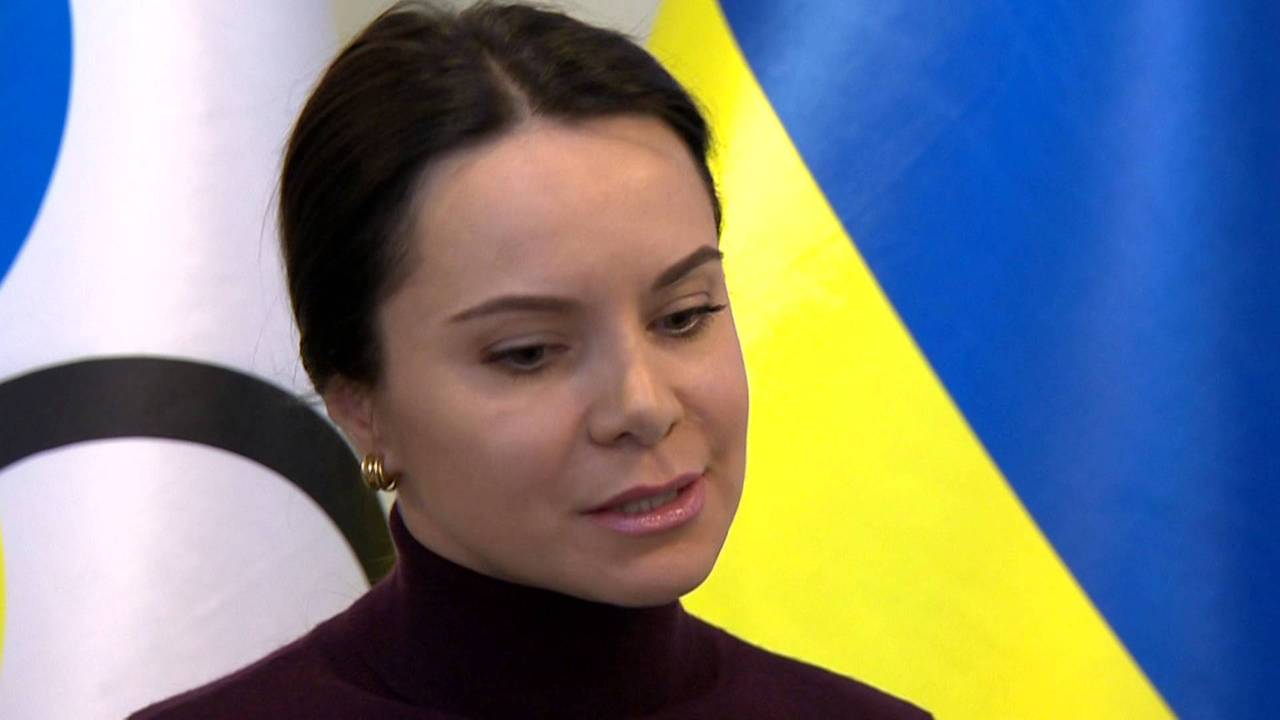 Олімпійська чемпіонка з Донецька не може відвідати могили рідних