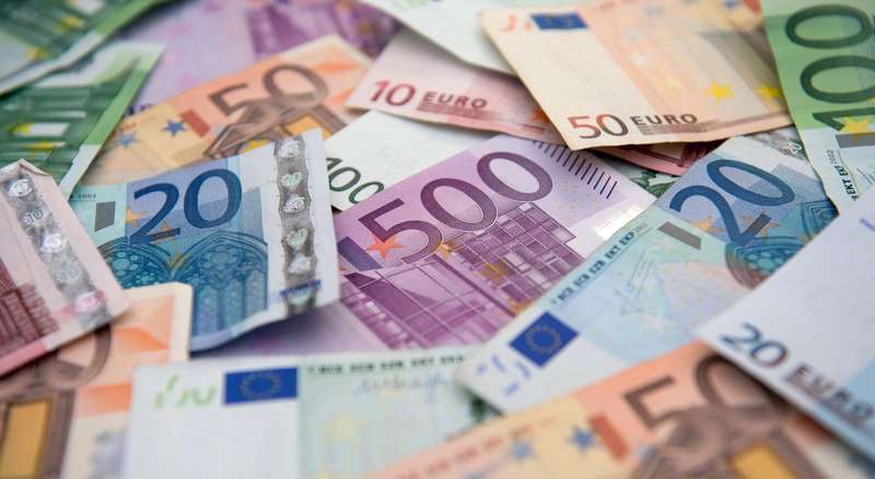 У Румунії повідомили про намір перейти на євро