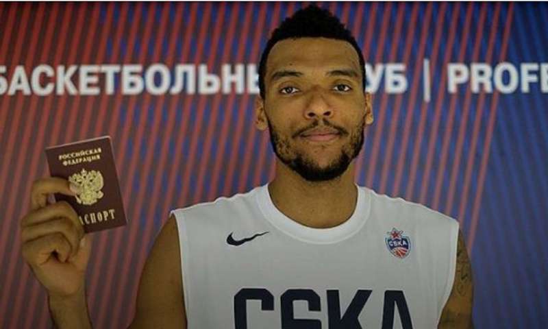 Український баскетболіст гратиме за Росію