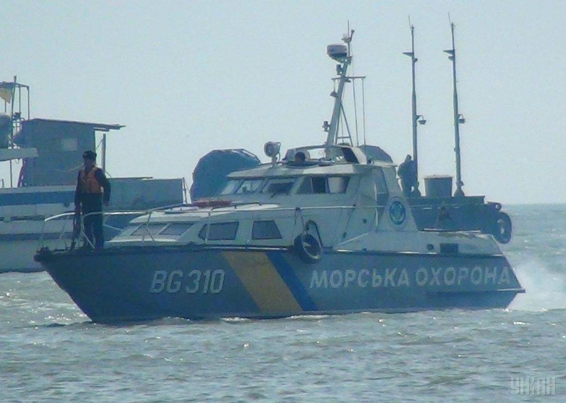 Азовське море: росіяни погрожують застосувати зброю проти українських кораблів