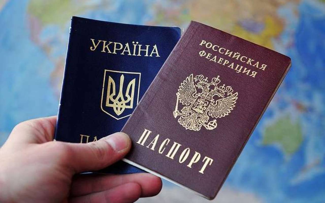 Стало відомо, скільки українських паспортів видали росіянам на Львівщині за рік