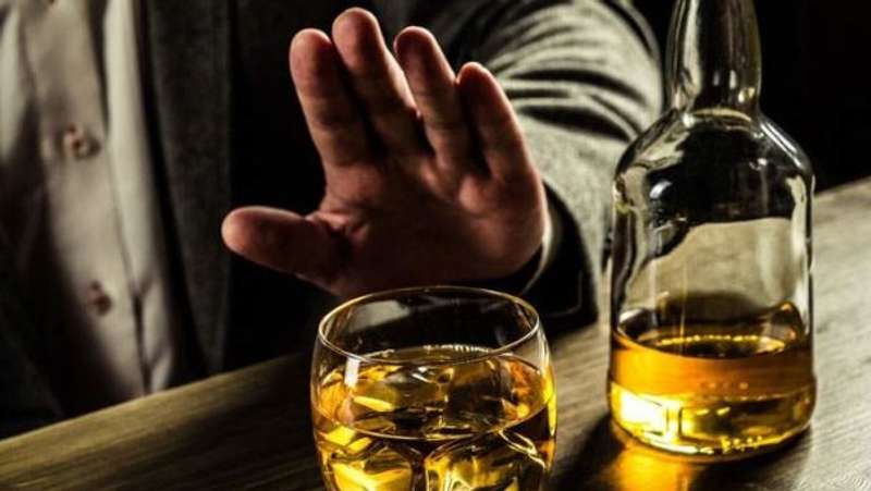 Вчені назвали головного винуватця алкоголізму