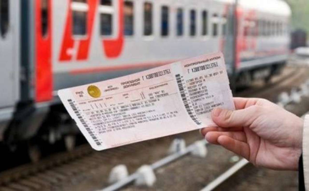 Укрзалізниця продала рекордну кількість квитків і додає поїзди