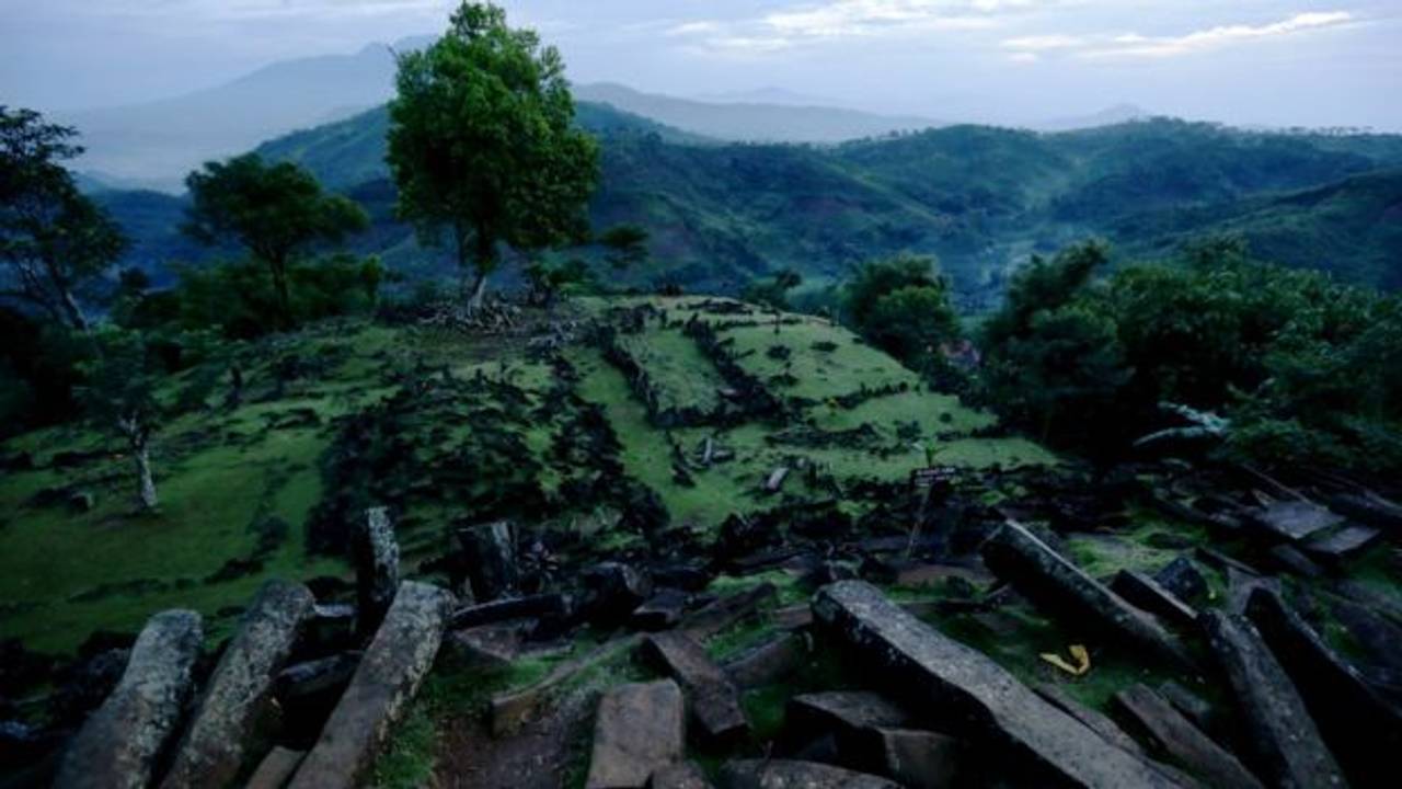Індонезійські археологи заявили, що найдавніший храм існував на острові Ява