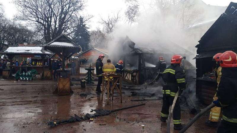 У Львові на Різдвяному ярмарку стався вибух (відео)