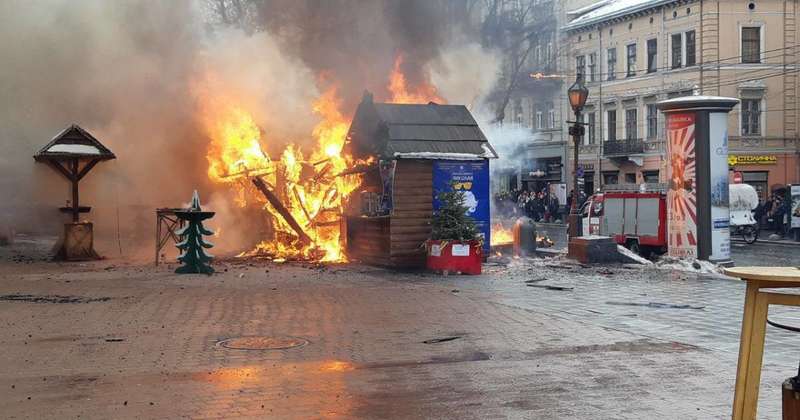 Вибух у Львові: міська влада призупинила роботу різдвяних ярмарків