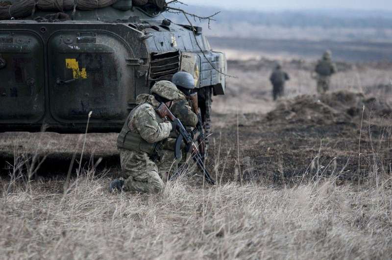 На Донбасі дивна тиша: бойовики не здійснили жодного обстрілу