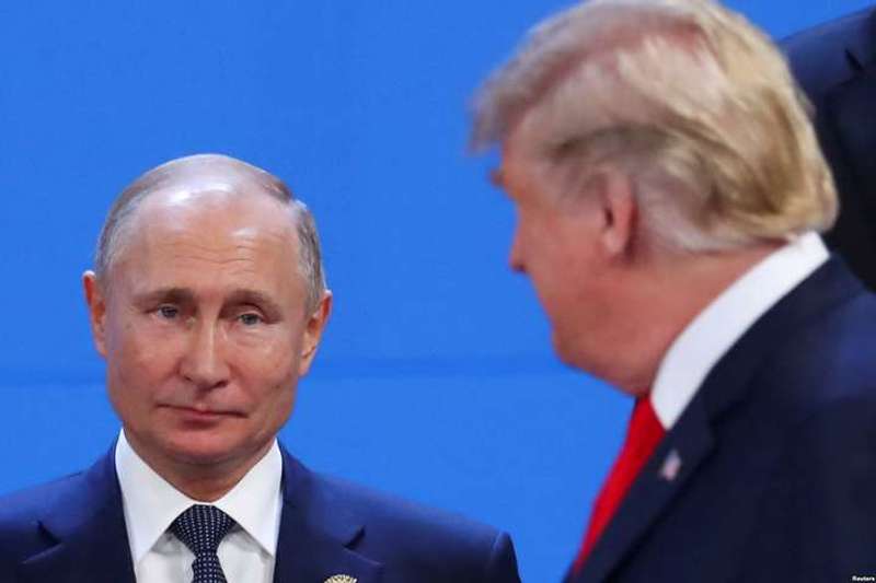 Путін вирішив першим привітати Трампа з Новим роком
