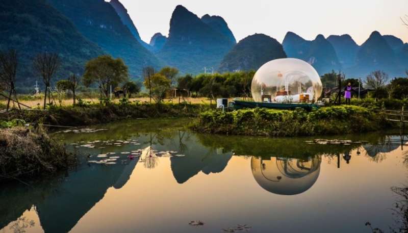 Китайці пропонують туристам котеджі-бульбашки
