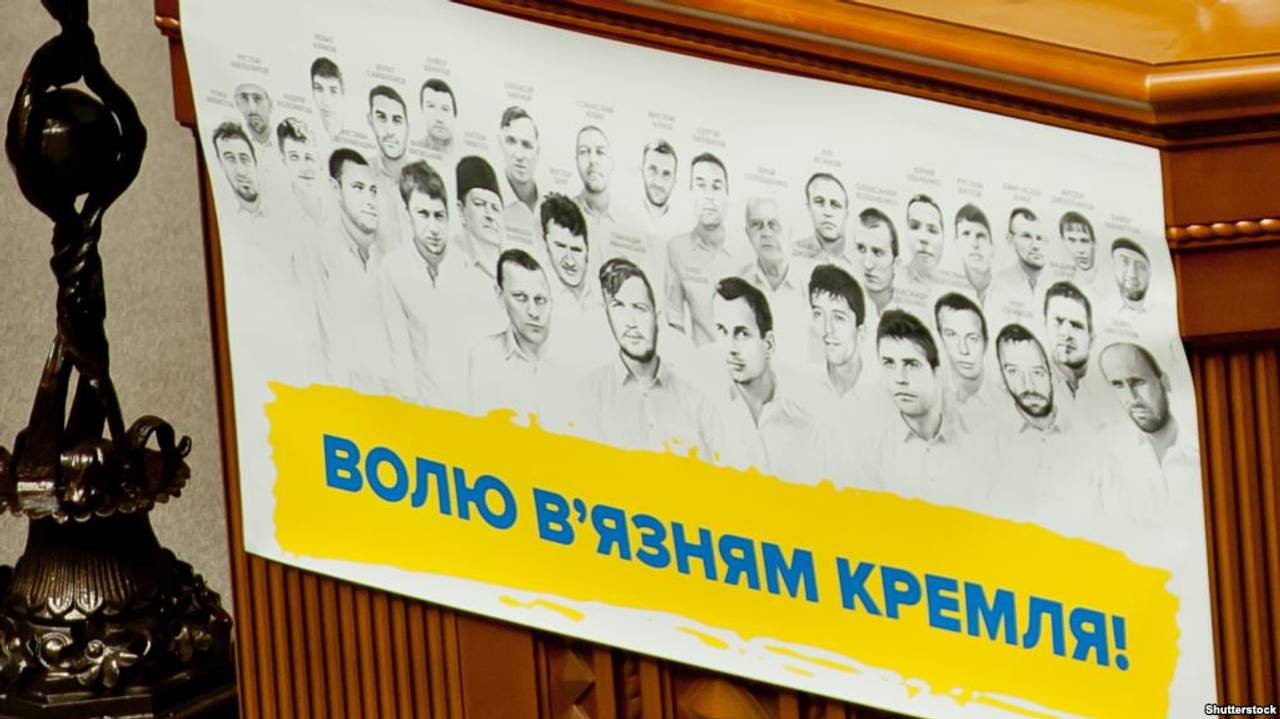 Денісова: За політичні погляди у в’язницях РФ утримують понад 80 українців