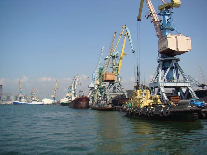Оборудки в морських портах: НАБУ перевірить інформацію аудиторів