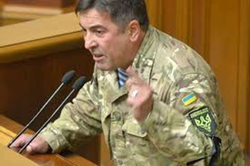 “Народний фронт” позбувся одного депутата в парламенті