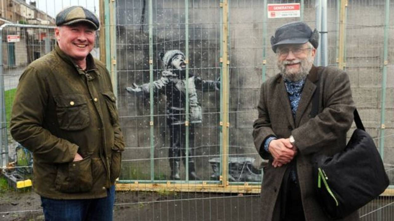 Графіті Бенксі на гаражі у валійця продали за понад 100 тисяч фунтів