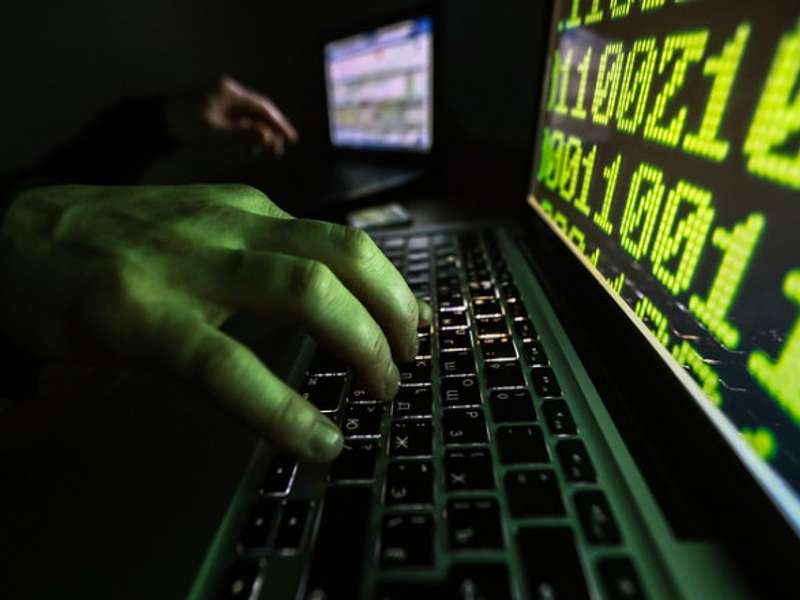 Російські хакери розпочали атаки на сервери ЦВК, - кіберполіція