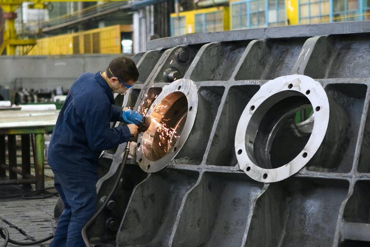 Мінус 6,8%. Промислове виробництво в Україні знову обвалилося