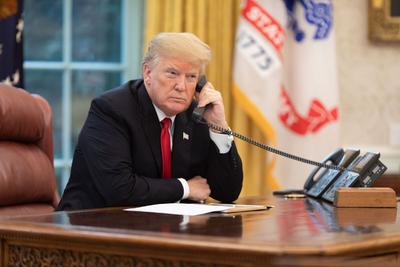 Фото зі сторінки Дональда Трампа у Facebook