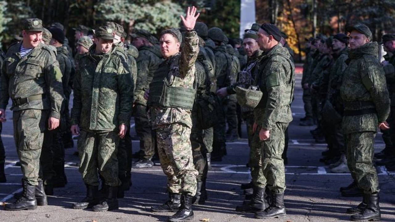 Когда закончится мобилизация. Мобилизация в России. Украинские военнослужащие. Мобилизация на Украине. Мобилизованные на Украине.