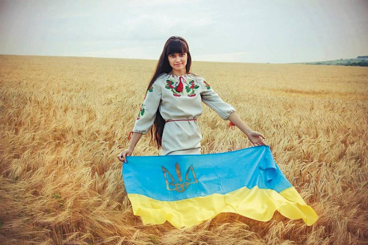 Понад усе Оксана любила Україну.