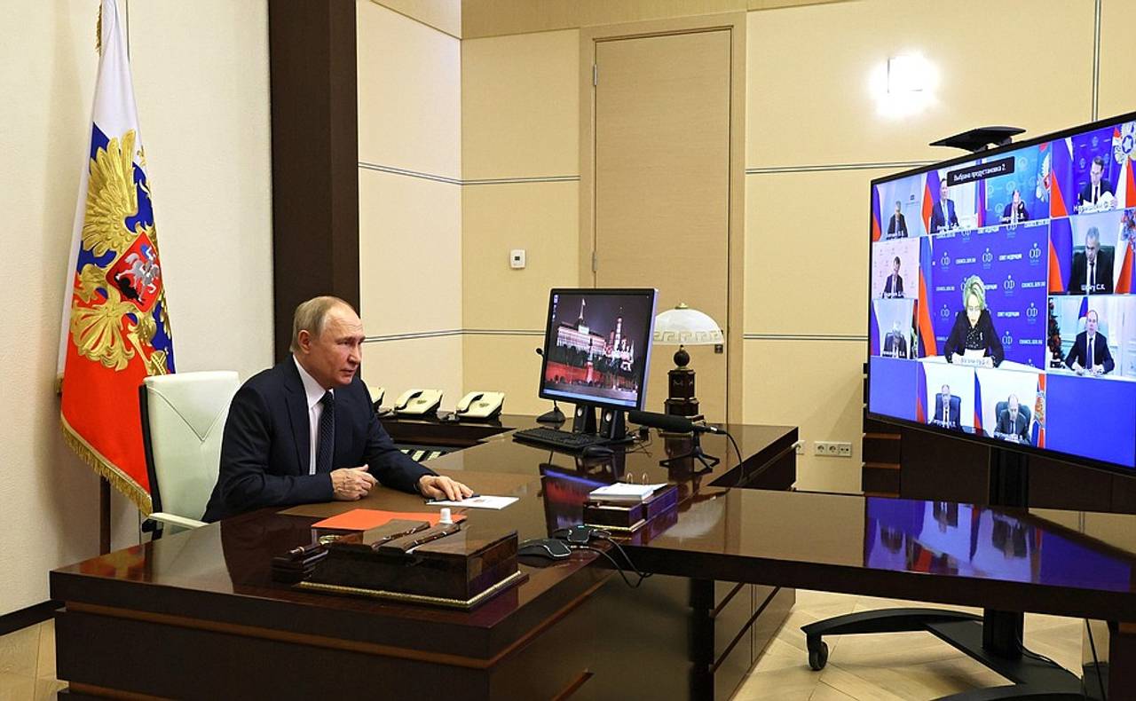 Путін планує новий наступ відразу за декількома напрямками і готується до багаторічної війни, – ЗМІ