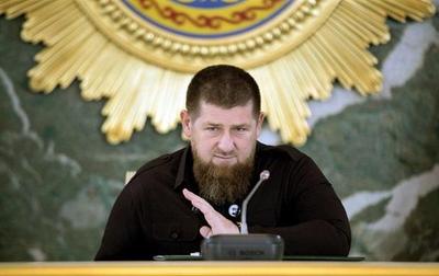 У Чечні хочуть визнати Кадирова батьком народу. Законопроєкт вже зареєстровано у парламенті