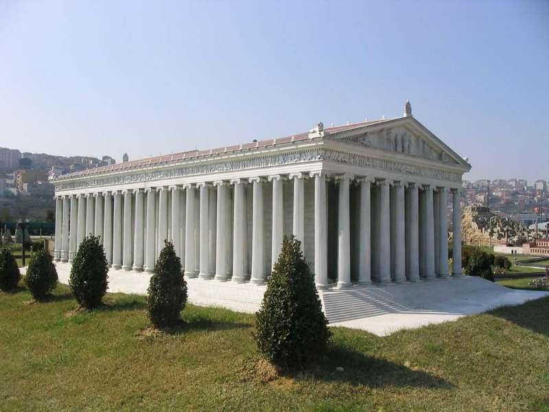 Три “життя” храму Артеміди