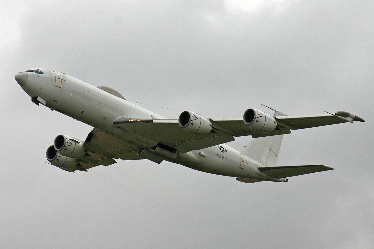 Фото uk.wikipedia.org/wiki/Boeing_E-6_Mercury