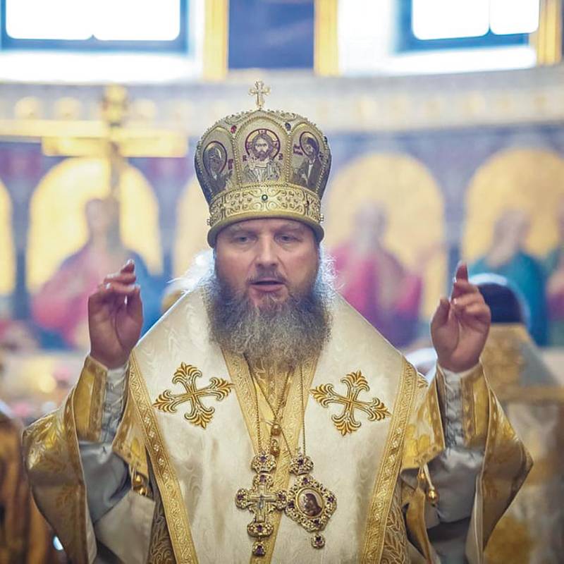 Архієпископ Бучанський Пантелеймон.