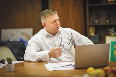 Фото facebook.com/robertficosk