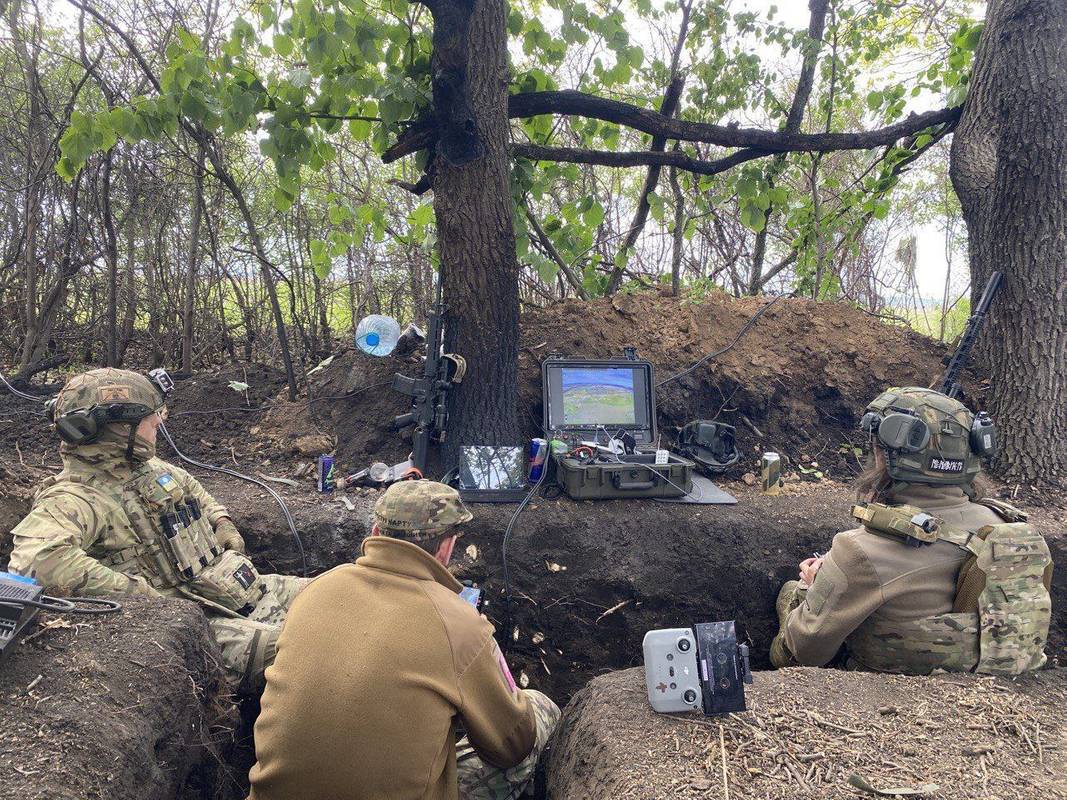 ЗСУ відстежують пересування ворога біля Вовчанська. Фото: НГУ