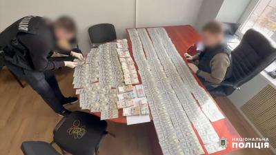 Керівництво Київзеленбуду спіймали на “відкатах” у 25 млн грн: як працювала схема