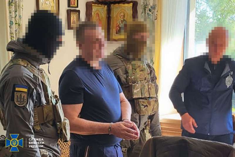 СБУ затримала керівництво оборонного заводу, який передав ЗСУ понад 120 тисяч бракованих снарядів