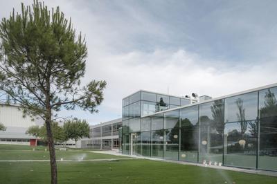 American School of Madrid, фото з відкритих джерел
