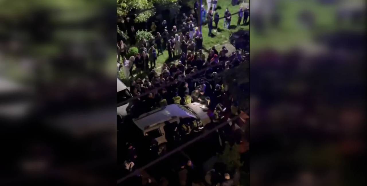 Скриншот з відео.