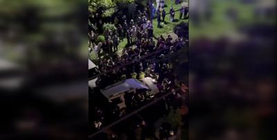 Скриншот з відео.