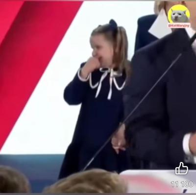 Скриншот з відео
