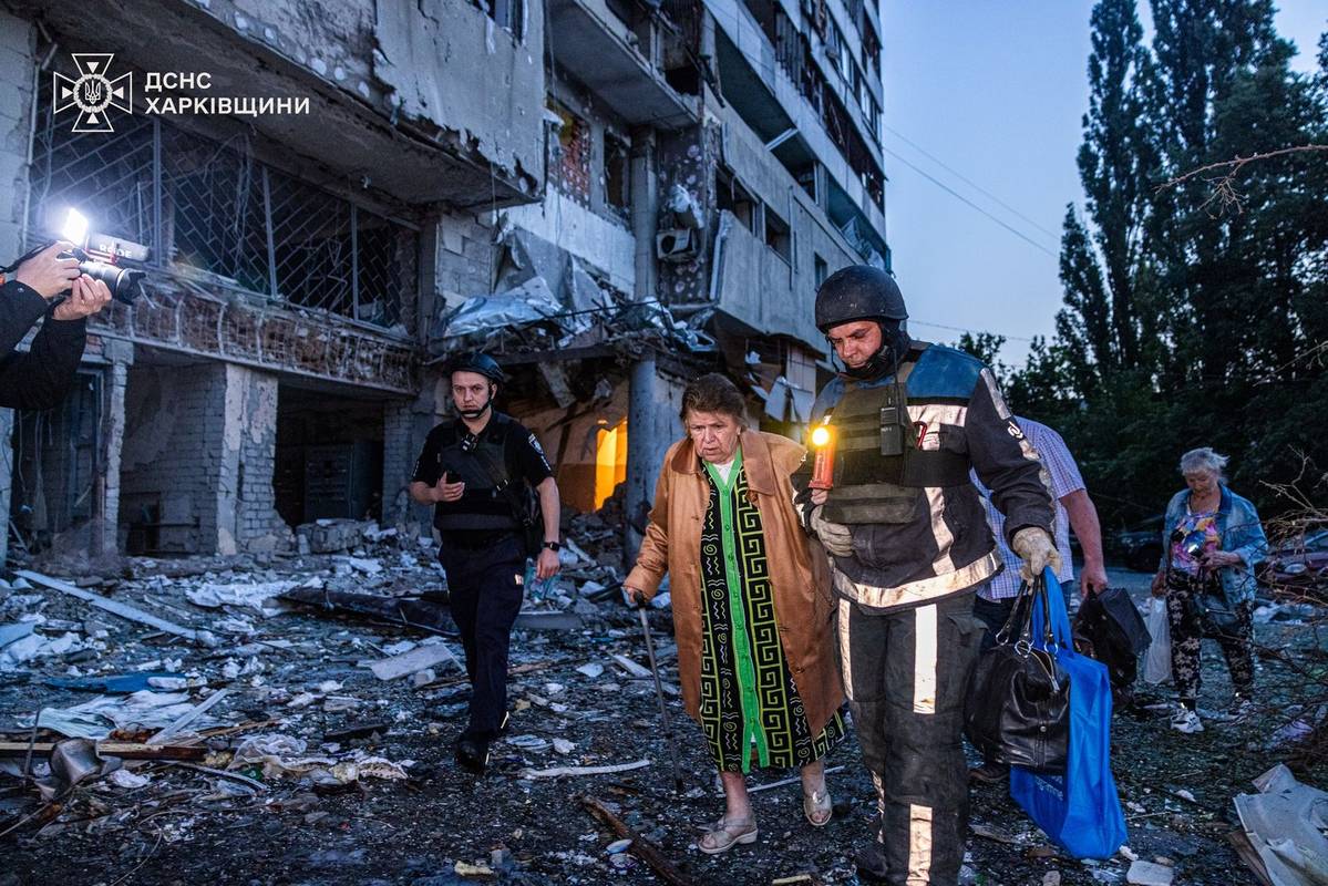Фото ДСНС у Харківській області.