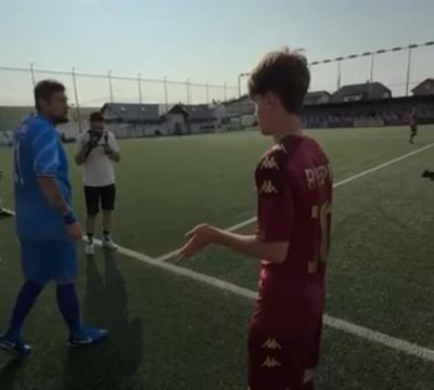 Скриншот з відео