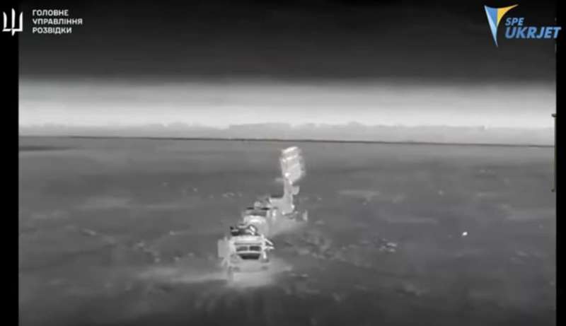 Скриншот з відео