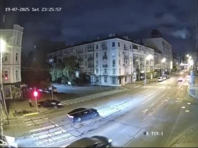 Скриншот з відео