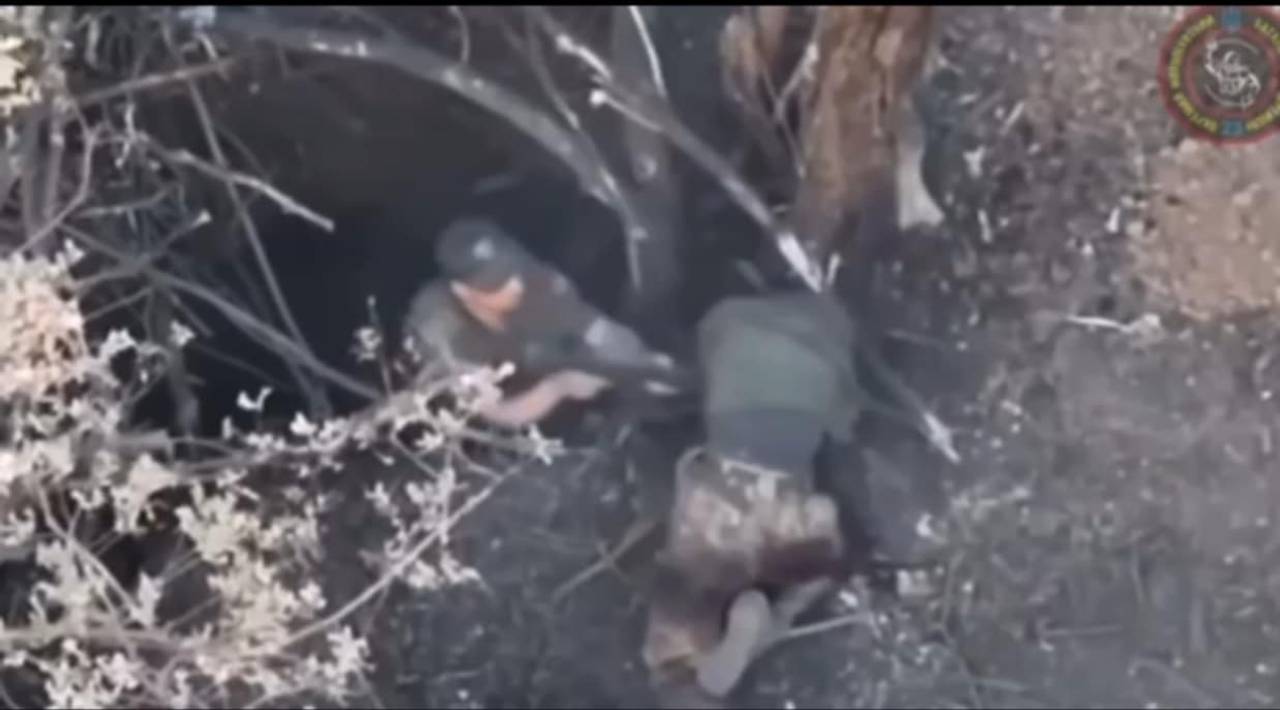Скриншот з відео