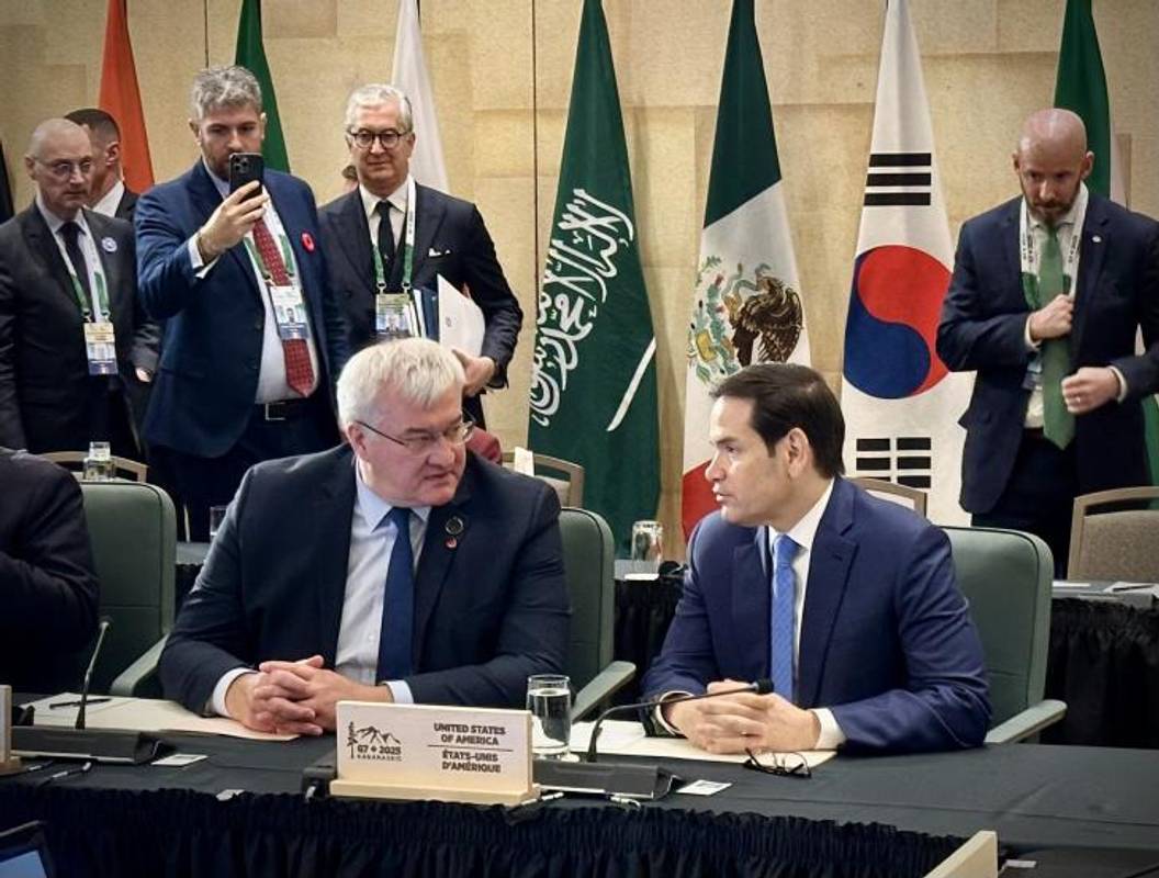 Фото: МЗС України