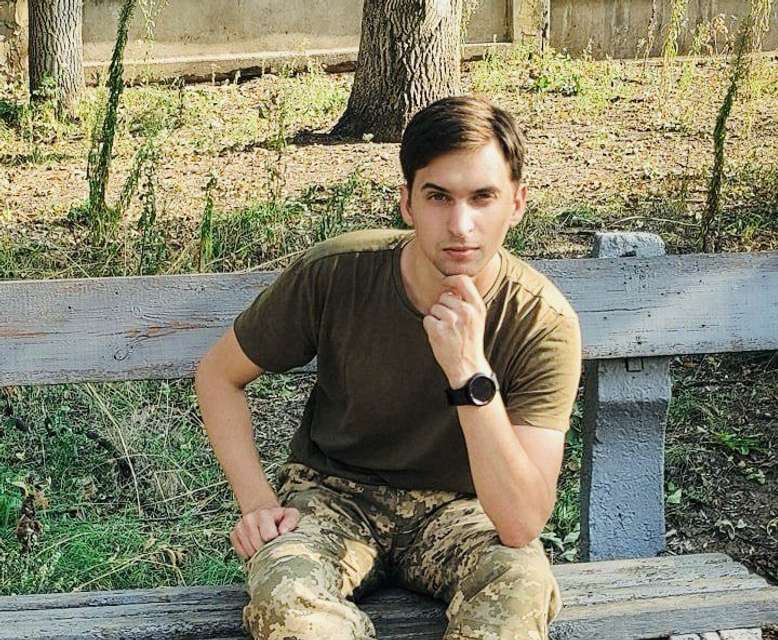 На Донеччині поліг 28-літній Євген Безкоровайний. “Брат мав загострене почуття справедливості”