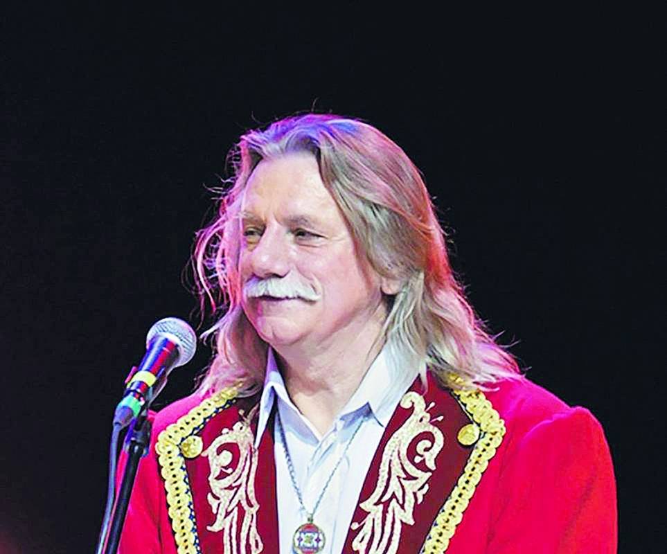 Євген КОВАЛЕНКО: “Бог нарешті зверне увагу на те, що коїться в Україні”