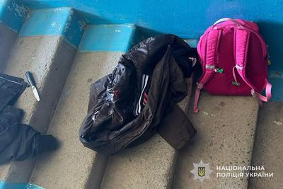 У Тернополі 15-річна школярка порізала ножем однокласницю: вона у важкому стані